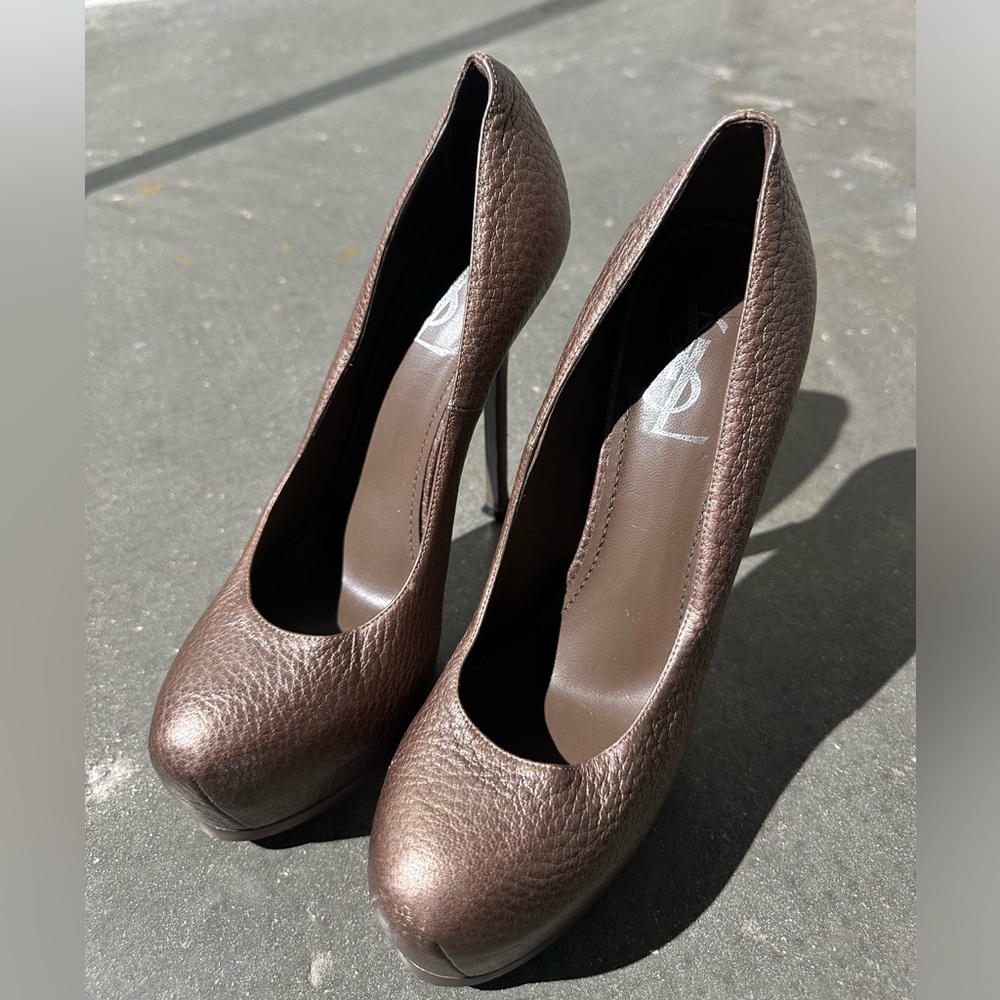 YSL Brown Leather Pump